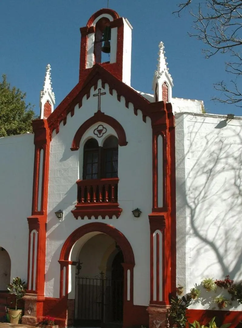 Hostal Adrian Pizarra